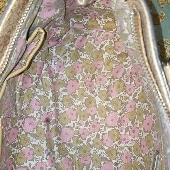 Vintage Guess HandBag - Picture 8 of 8